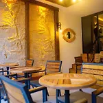 Emirtimes Kadikoey 3*