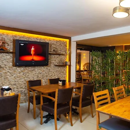 Emirtimes Kadıköy 3*