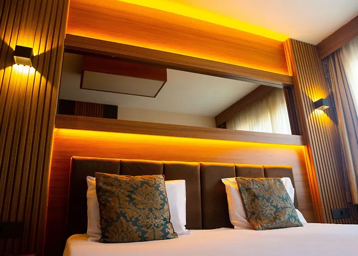 Emirtimes Kadikoey Hotel