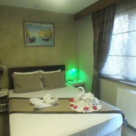 Hotel Emirtimes Kadikoey 3*